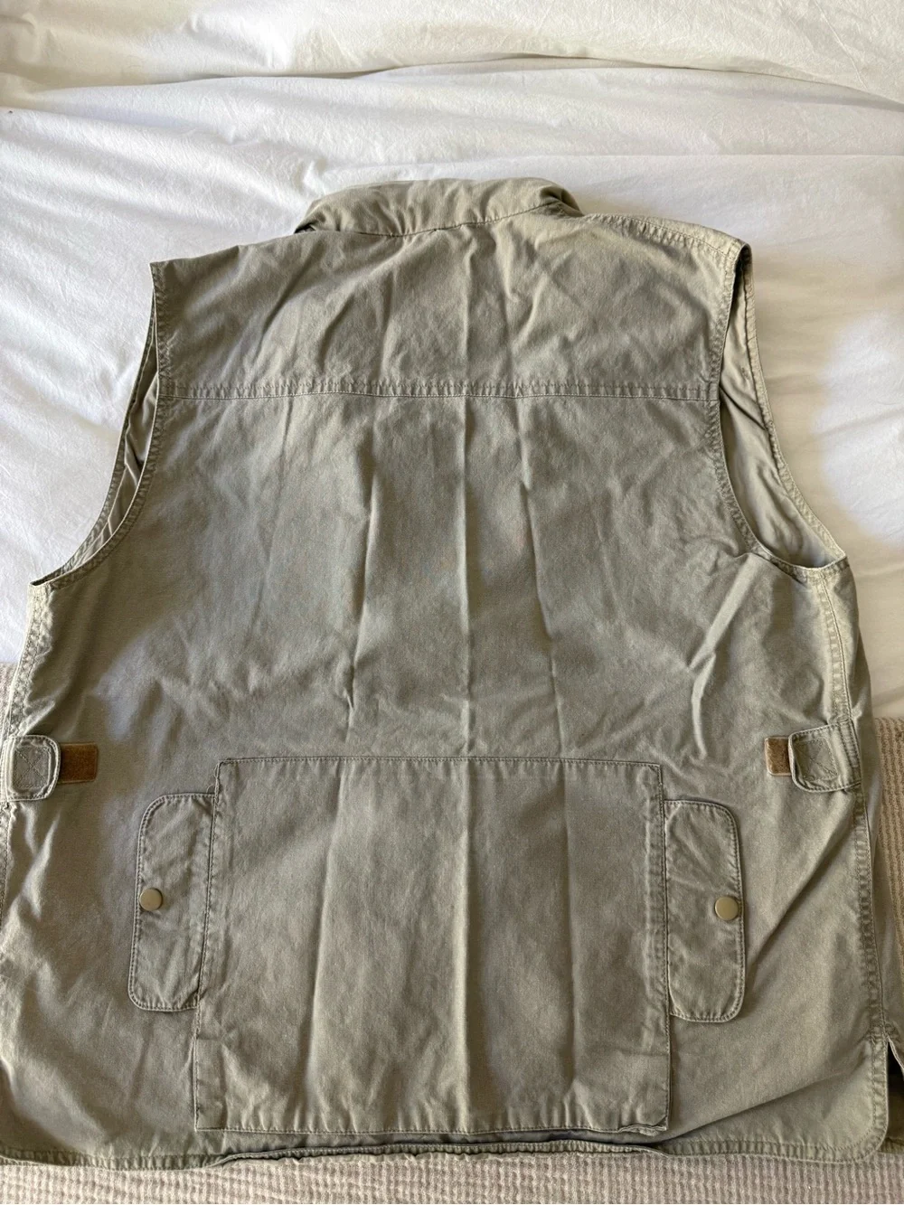 Banana Republic Men's Utility Vest in Beige 80’s Era Piece